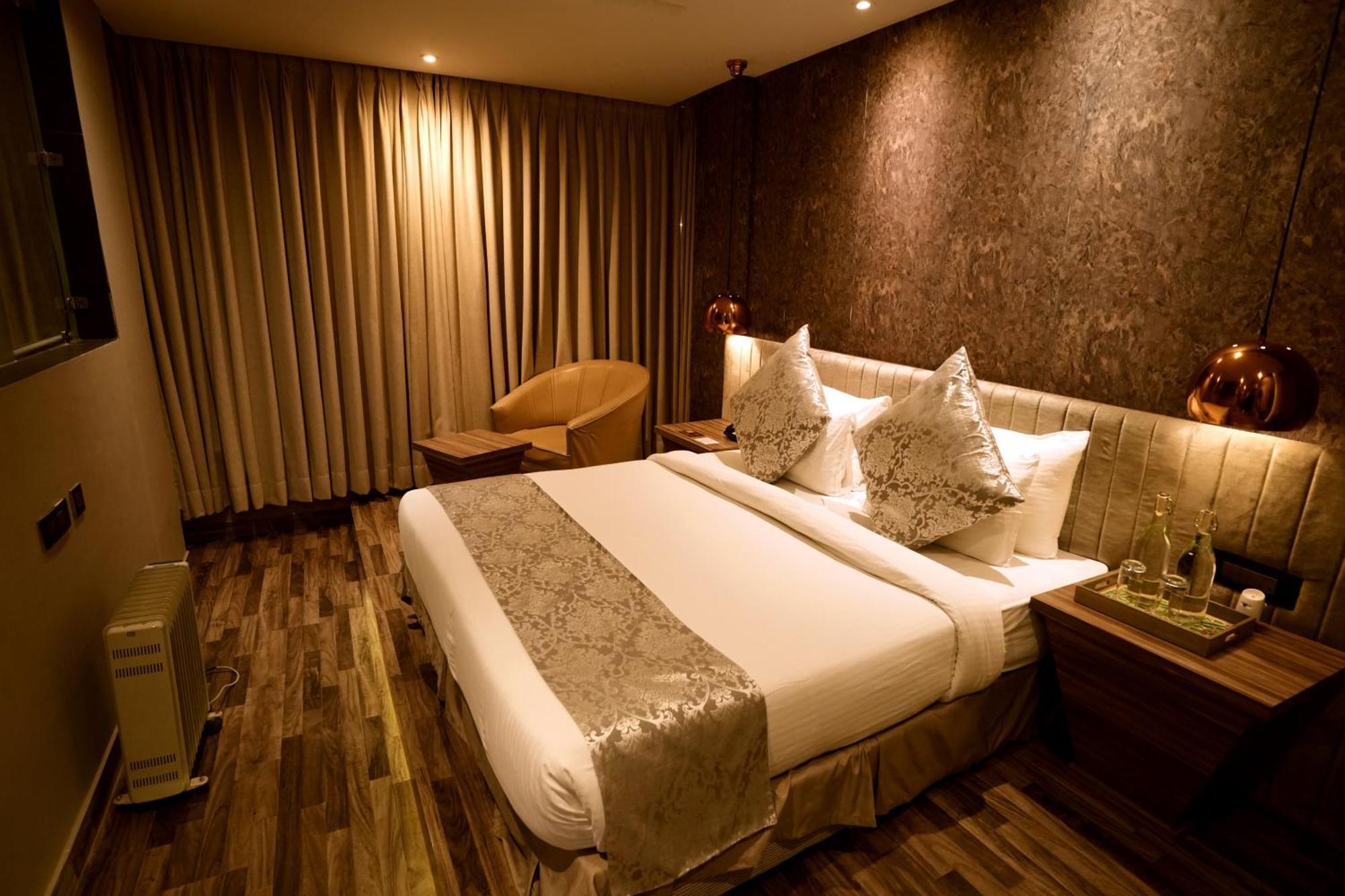 สเตอร์ลิง ปาล์ม บลิส ฤษีเกศ Hotel ริชิเคช ภายนอก รูปภาพ