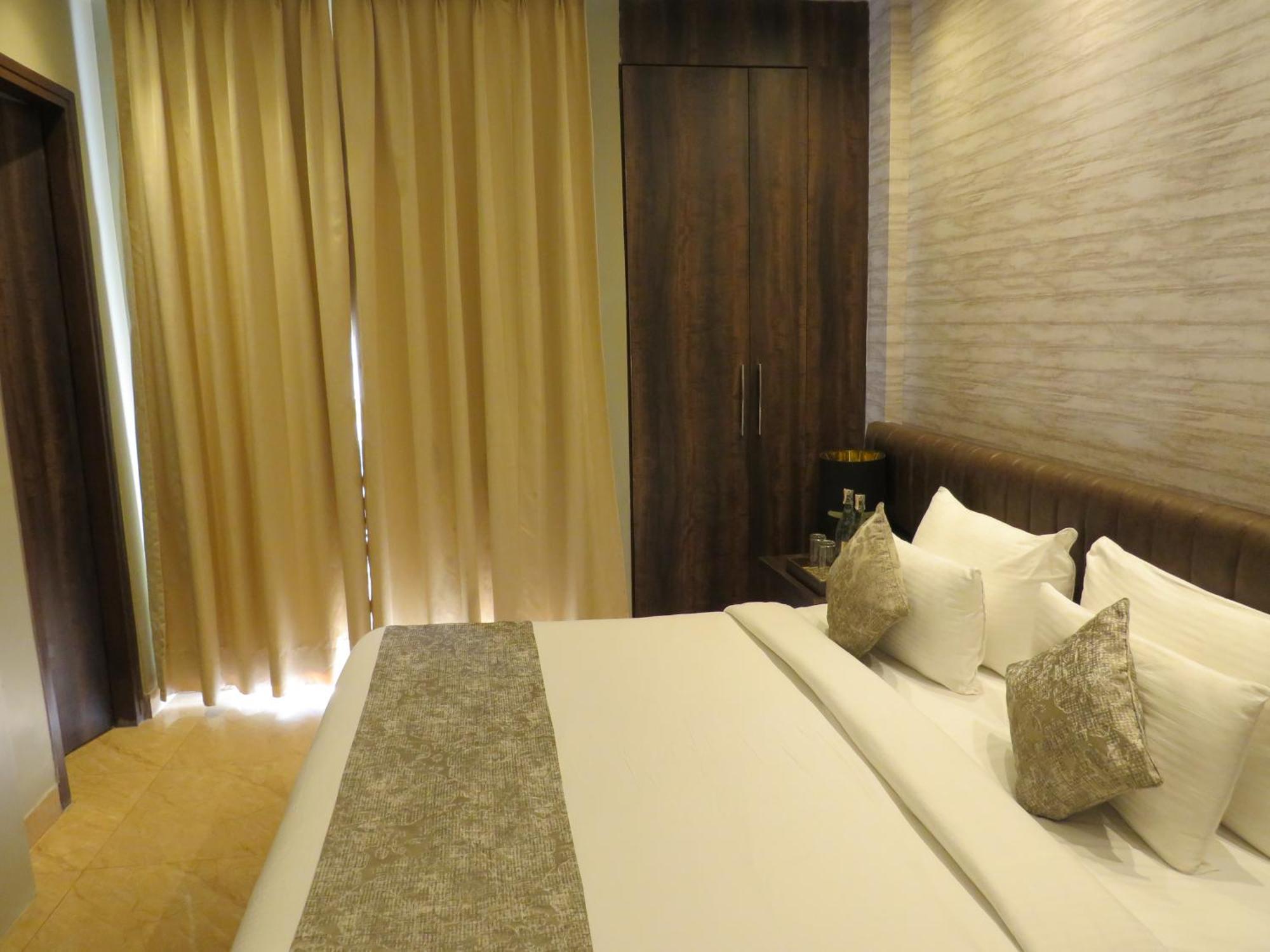 สเตอร์ลิง ปาล์ม บลิส ฤษีเกศ Hotel ริชิเคช ภายนอก รูปภาพ